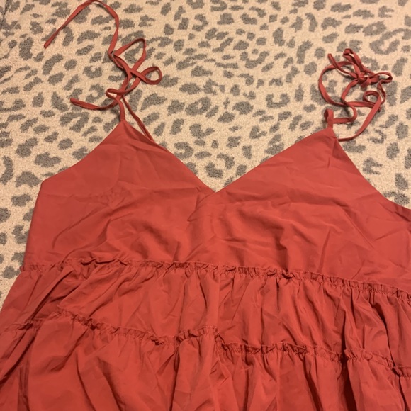 pink tie shoulder blouse/tank - Picture 2 of 2